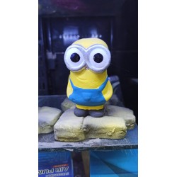Adorno rain Minion Stuart