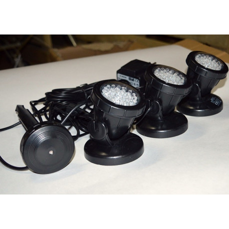 Iluminador Boyu SDL-303A Sumergible 3 Focos Ideal Estanques